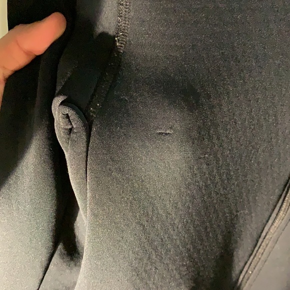 Nike Waterproof Jacket. - Picture 4 of 10